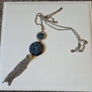 Elegant Silver and Blue Pendant Necklace